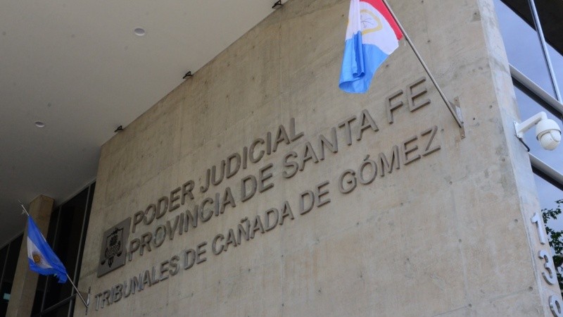 Condenaron a una mujer por facilitar abusos contra su hija