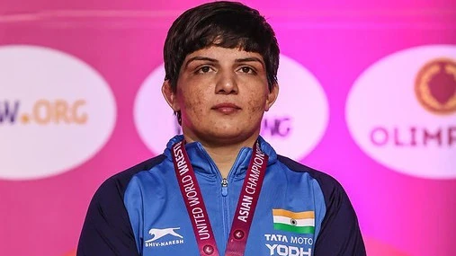 Manisha Bhanwala hizo historia: remontó un 0-6 y se convirtió en la primera campeona mundial de lucha de India
